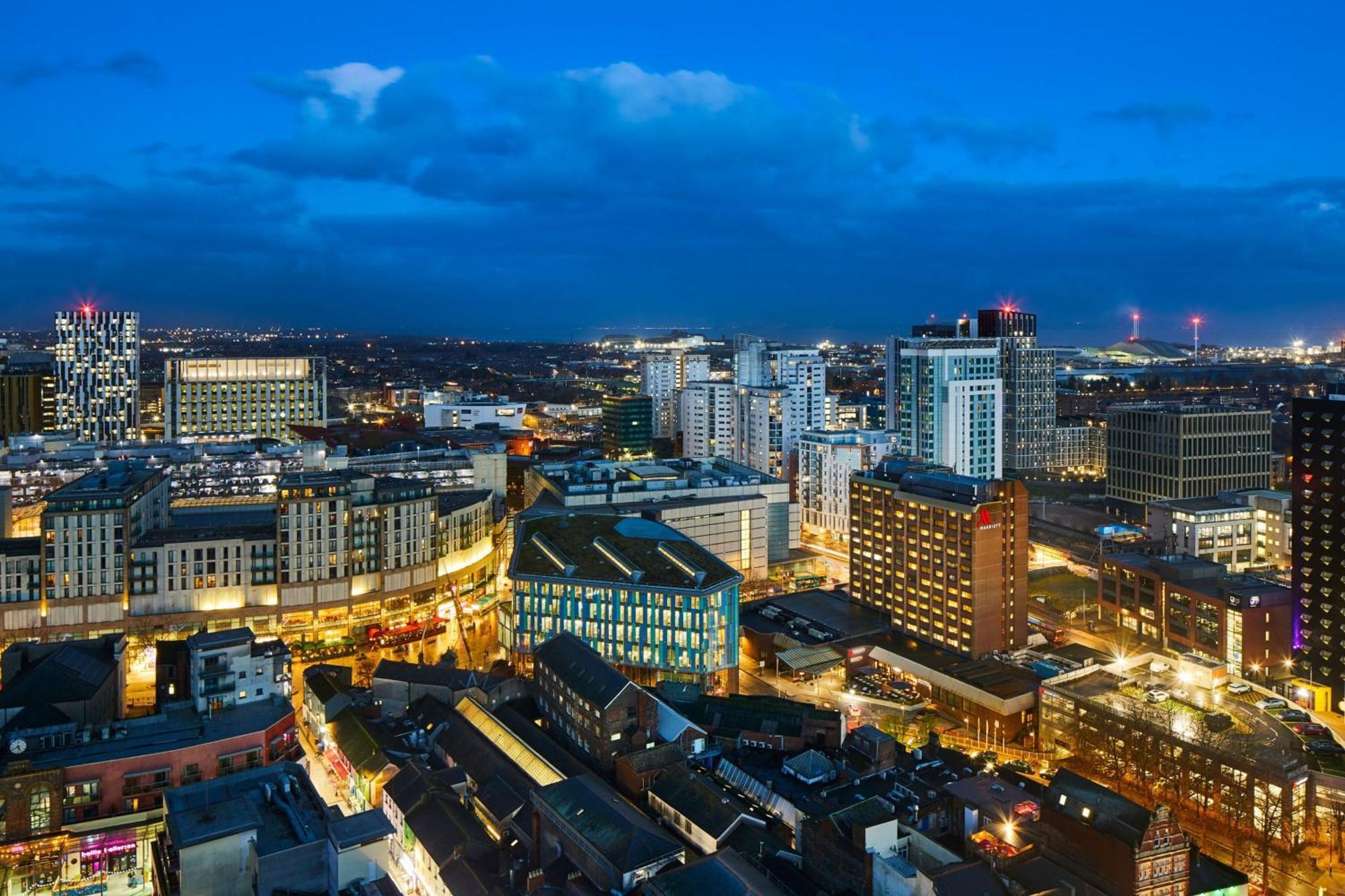 Cardiff Marriott Hotel Exterior photo